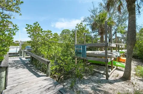 7831 SE Windjammer Way Hobe Sound FL 33455