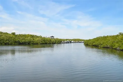 7831 SE Windjammer Way Hobe Sound FL 33455