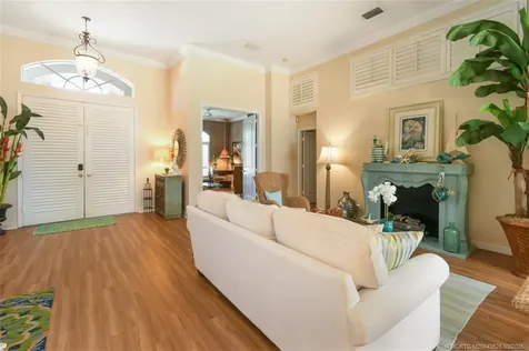 7831 SE Windjammer Way Hobe Sound FL 33455