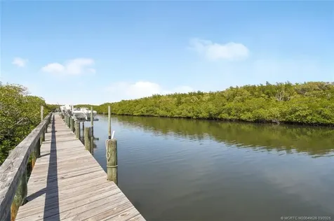 7831 SE Windjammer Way Hobe Sound FL 33455