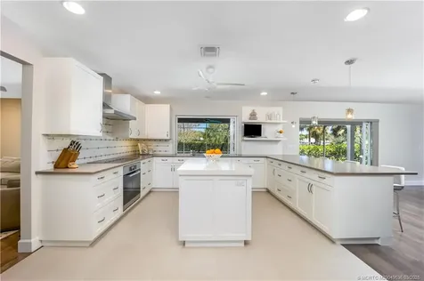 3401 SE Clubhouse Place Stuart FL 34997