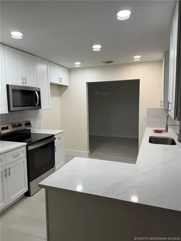 1526 SE Minorca Avenue Port St Lucie FL 34952