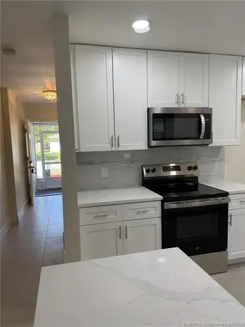 1526 SE Minorca Avenue Port St Lucie FL 34952