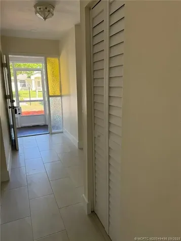 1526 SE Minorca Avenue Port St Lucie FL 34952