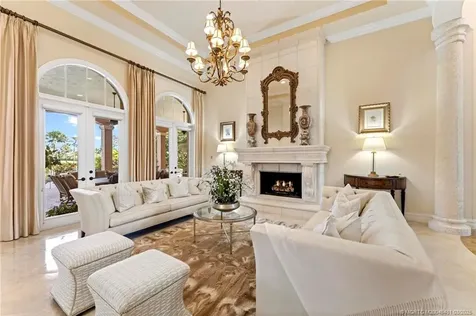 229 SE Bella Strano Port Saint Lucie FL 34984