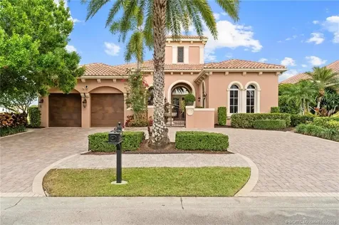 229 SE Bella Strano Port Saint Lucie FL 34984