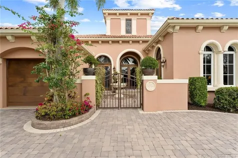 229 SE Bella Strano Port Saint Lucie FL 34984