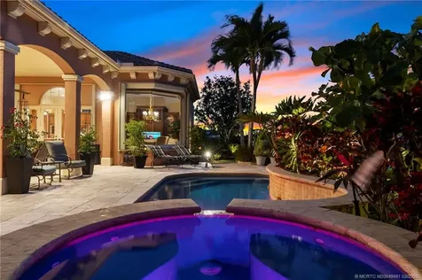 229 SE Bella Strano Port Saint Lucie FL 34984