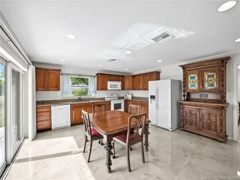 12424 Us Highway 441 SE Okeechobee FL 34974