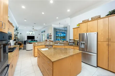 1477 SE Westmoreland Boulevard Port St Lucie FL 34952