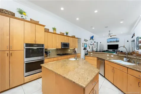 1477 SE Westmoreland Boulevard Port St Lucie FL 34952