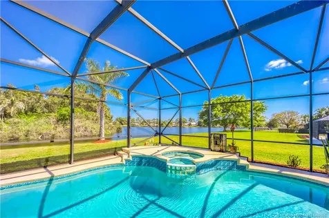 1477 SE Westmoreland Boulevard Port St Lucie FL 34952