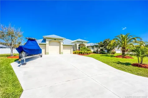 1477 SE Westmoreland Boulevard Port St Lucie FL 34952