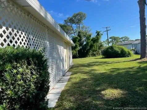 4144 2nd Court Lantana FL 33467