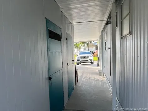 4144 2nd Court Lantana FL 33467