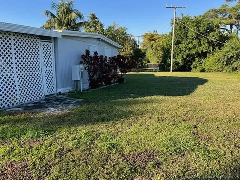 4144 2nd Court Lantana FL 33467