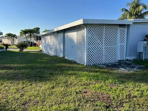 4144 2nd Court Lantana FL 33467