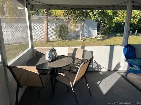 4144 2nd Court Lantana FL 33467