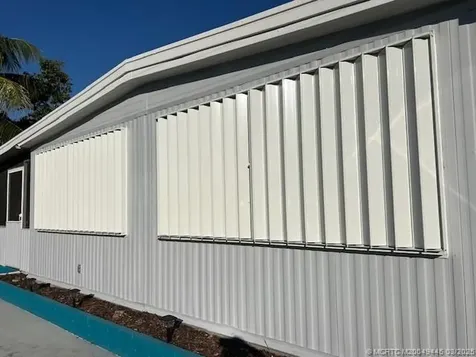 4144 2nd Court Lantana FL 33467