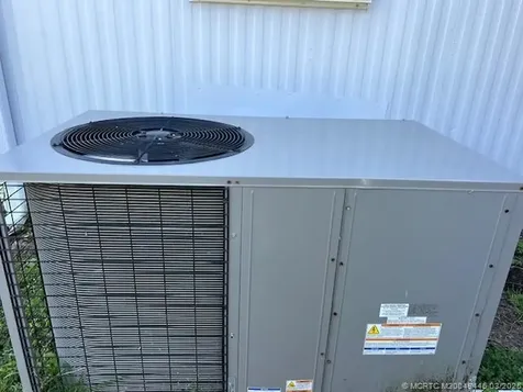 4144 2nd Court Lantana FL 33467