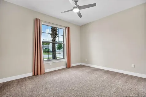 10377 SW Captiva Drive Port St Lucie FL 34987