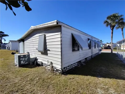 196 SE Trafalgar Terrace Stuart FL 34994