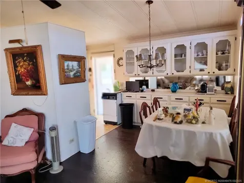 196 SE Trafalgar Terrace Stuart FL 34994