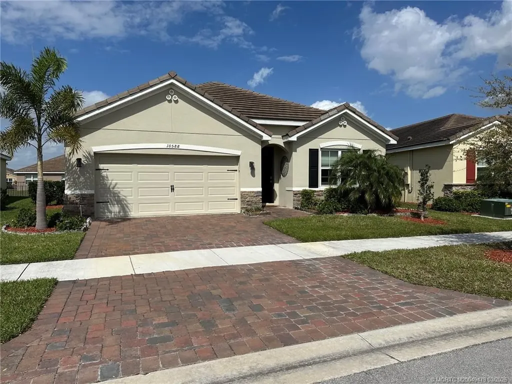 10588 SW Toren Way Port Saint Lucie FL 34987