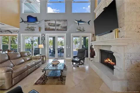 1625 SE Saint Lucie Boulevard Stuart FL 34996