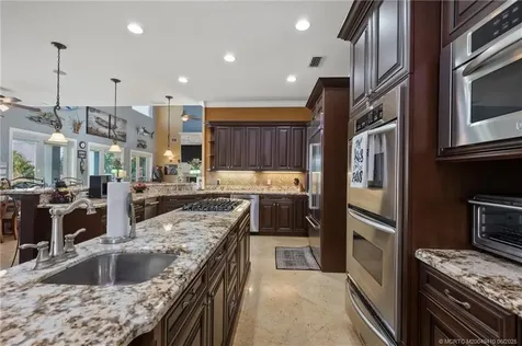 1625 SE Saint Lucie Boulevard Stuart FL 34996