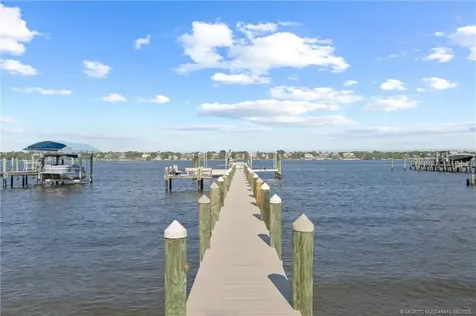 1625 SE Saint Lucie Boulevard Stuart FL 34996