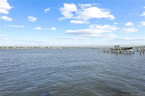 1625 SE Saint Lucie Boulevard Stuart FL 34996