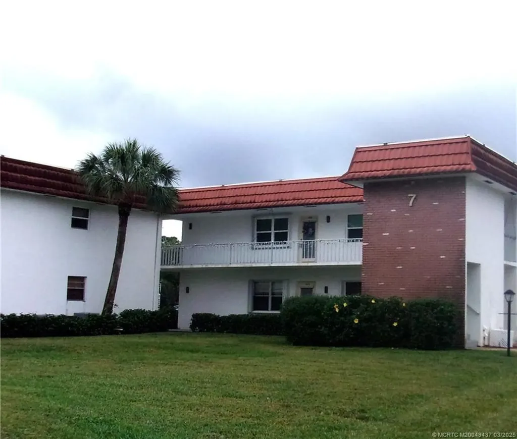 1225 NW 21st Street Stuart FL 34994