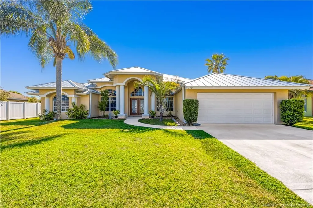 650 SW Dalton Circle Port Saint Lucie FL 34953