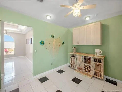 2801 SE Hutchings Avenue Port St Lucie FL 34952