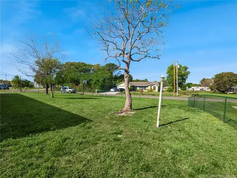 2801 SE Hutchings Avenue Port St Lucie FL 34952
