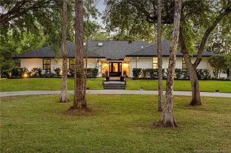 9544 Mockingbird Trail Jupiter FL 33478