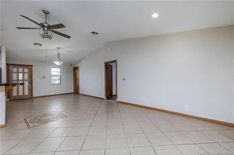 2360 SE 27th Street Okeechobee FL 34974