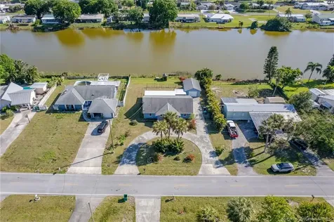 2360 SE 27th Street Okeechobee FL 34974