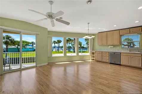 10725 S Ocean Drive Jensen Beach FL 34957