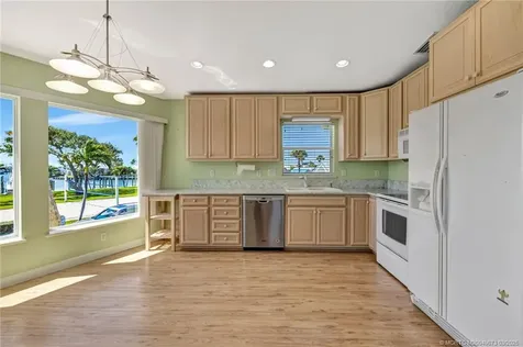 10725 S Ocean Drive Jensen Beach FL 34957