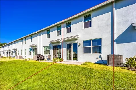 399 Salisbury Circle Fort Pierce FL 34982