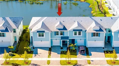 399 Salisbury Circle Fort Pierce FL 34982