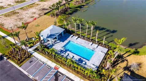 399 Salisbury Circle Fort Pierce FL 34982