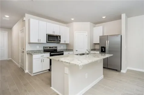 399 Salisbury Circle Fort Pierce FL 34982