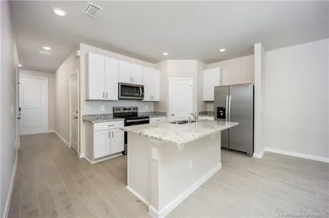 399 Salisbury Circle Fort Pierce FL 34982