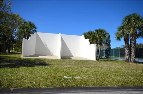 5678 SE Riverboat Drive Stuart FL 34997