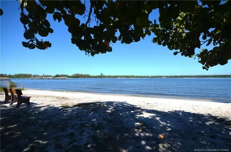 5678 SE Riverboat Drive Stuart FL 34997