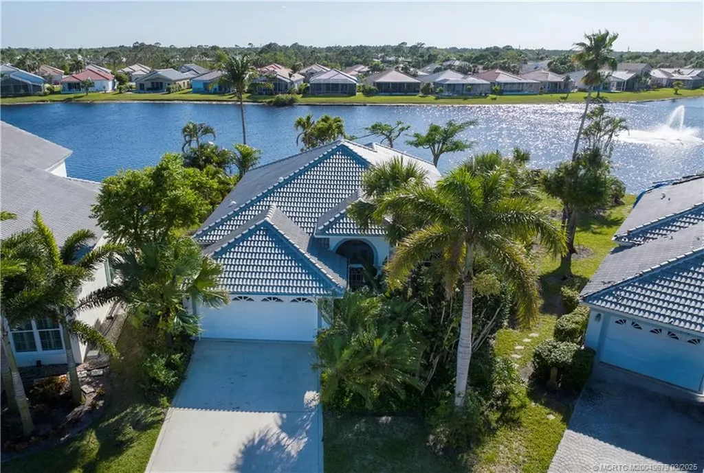 7120 SE Walden Pond Court Stuart FL 34997