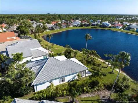 7120 SE Walden Pond Court Stuart FL 34997